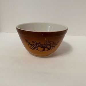 Pyrex Old Orchard Harvest‎ 1.5 QT Bowl